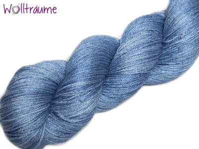 Hope Sky, handgefärbte Wolle von wollträume